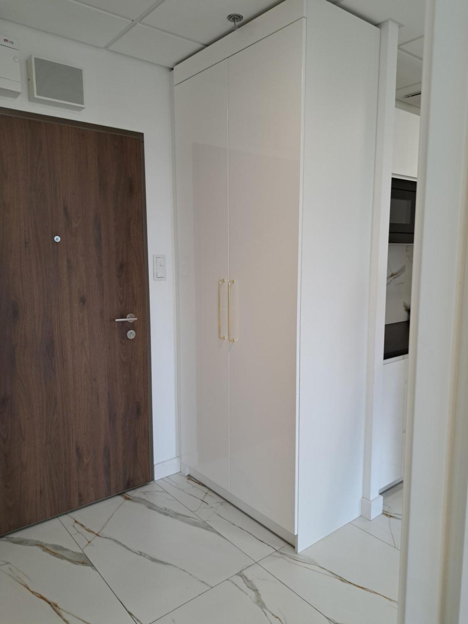 Apartamenty Wola Tower Varsovie Extérieur photo
